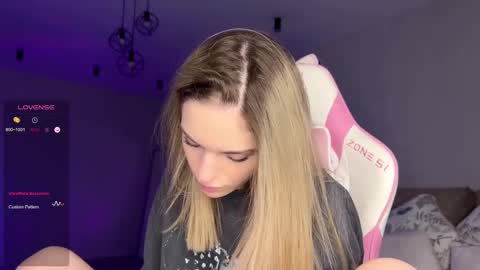 Sonya online show from 03-03-25, 04:56