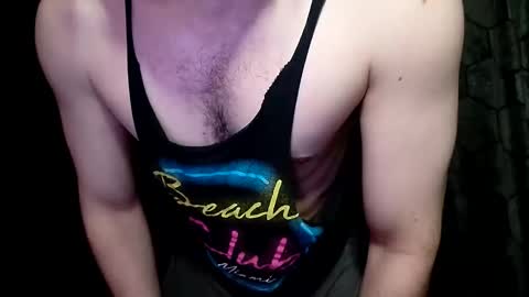 Snapshot of hornydude3435 chatting on 12-23-25, 05:05 hornydude3435 online show from 12-23-25, 05:05