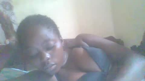 Snapshot of hornygal001 chatting on 02-05-25, 06:13 hornygal001 online show from 02-05-25, 06:13