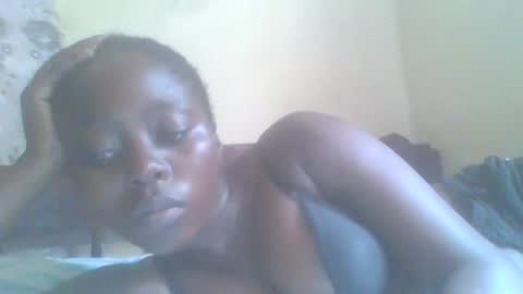 Snapshot of hornygal001 chatting on 02-05-25, 12:17 hornygal001 online show from 02-05-25, 12:17