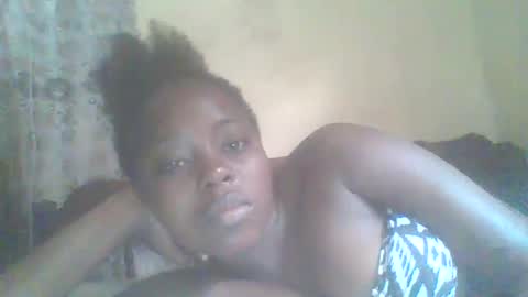 Snapshot of hornygal001 chatting on 02-13-25, 06:09 hornygal001 online show from 02-13-25, 06:09