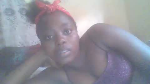 Snapshot of hornygal001 chatting on 02-14-25, 08:31 hornygal001 online show from 02-14-25, 08:31