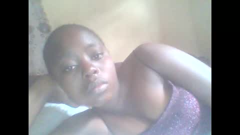 Snapshot of hornygal001 chatting on 02-18-25, 06:04 hornygal001 online show from 02-18-25, 06:04