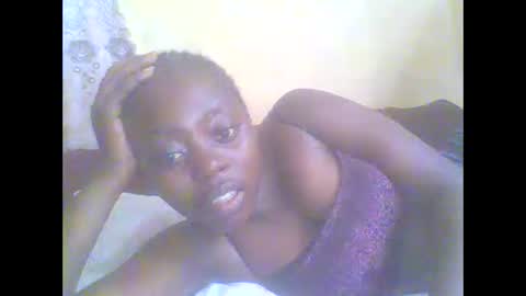 Snapshot of hornygal001 chatting on 02-19-25, 12:22 hornygal001 online show from 02-19-25, 12:22