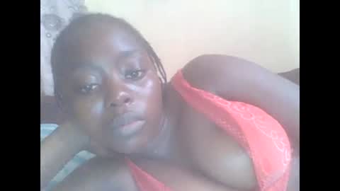 Snapshot of hornygal001 chatting on 02-24-25, 11:32 hornygal001 online show from 02-24-25, 11:32