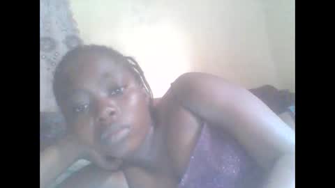 Snapshot of hornygal001 chatting on 02-25-25, 06:47 hornygal001 online show from 02-25-25, 06:47