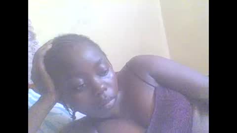 Snapshot of hornygal001 chatting on 02-25-25, 01:39 hornygal001 online show from 02-25-25, 01:39