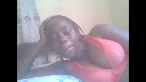 Snapshot of hornygal001 chatting on 03-06-25, 07:47 hornygal001 online show from 03-06-25, 07:47