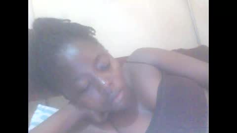 Snapshot of hornygal001 chatting on 11-10-25, 04:44 hornygal001 online show from 11-10-25, 04:44