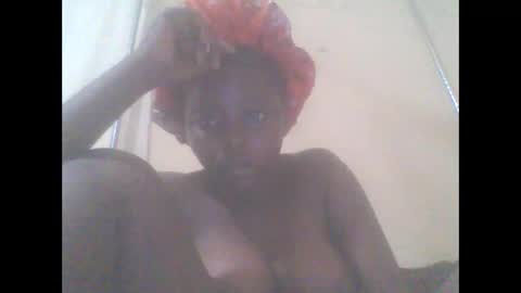 Snapshot of hornygal001 chatting on 11-15-25, 12:30 hornygal001 online show from 11-15-25, 12:30