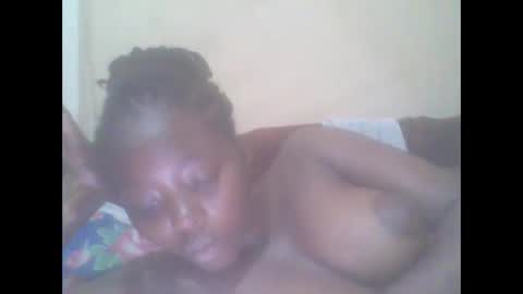 Snapshot of hornygal001 chatting on 11-22-25, 07:07 hornygal001 online show from 11-22-25, 07:07