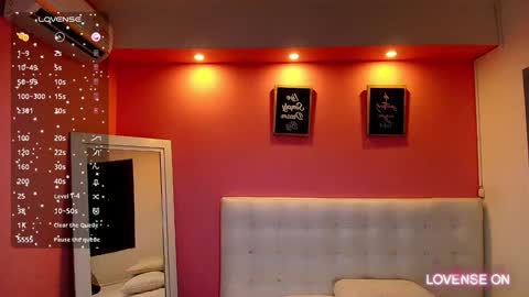 Snapshot of hornyhousekeeper_ chatting on 12-10-24, 12:49 Valentina  online show from 12-10-24, 12:49