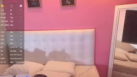 Snapshot of hornyhousekeeper_ chatting on 02-23-25, 12:05 Valentina  online show from 02-23-25, 12:05