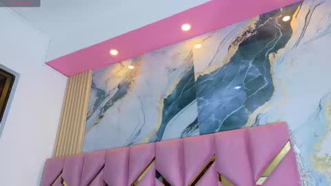 Snapshot of hornyhousekeeper_ chatting on 09-20-25, 12:39 Valentina  online show from 09-20-25, 12:39