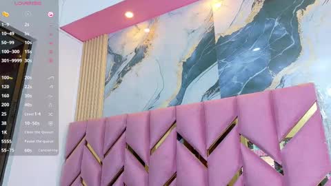 Snapshot of hornyhousekeeper_ chatting on 09-26-25, 12:31 Valentina  online show from 09-26-25, 12:31