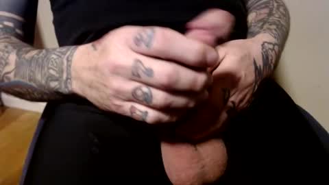 Snapshot of hornyhumpers chatting on 02-11-25, 11:22 Hornyhumper online show from 02-11-25, 11:22