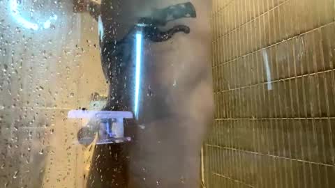 Snapshot of hornyhumpers chatting on 02-27-25, 12:32 Hornyhumper online show from 02-27-25, 12:32