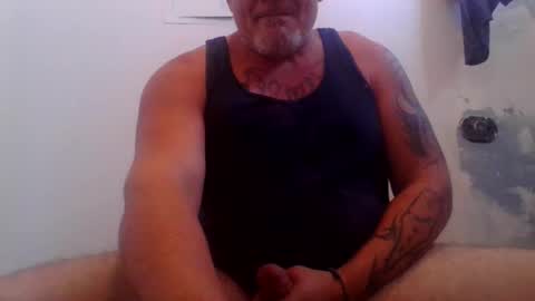 hornyhungwhiteboy4u269 online show from 10-02-25, 06:48