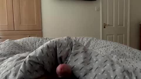 Snapshot of hornyian91 chatting on 03-12-25, 07:24 Liverpool lad online show from 03-12-25, 07:24