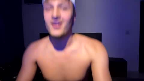 Snapshot of hornystar77 chatting on 01-11-25, 11:13 Ayan online show from 01-11-25, 11:13