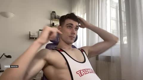 Snapshot of hornytwunk01 chatting on 10-23-25, 09:30 hornytwunk01 online show from 10-23-25, 09:30