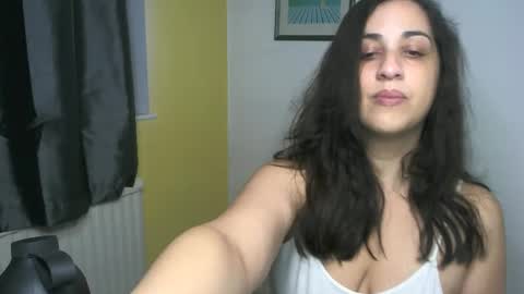 Snapshot of hornywifebbw chatting on 01-06-25, 03:20 Mary Coelho online show from 01-06-25, 03:20