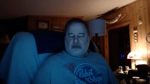 Snapshot of horsebigballs chatting on 02-05-25, 06:24 horsebigballs online show from 02-05-25, 06:24