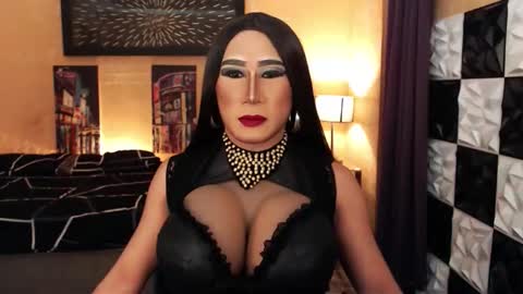 Snapshot of horsecockjessica chatting on 10-12-25, 01:37 horsecockjessica online show from 10-12-25, 01:37