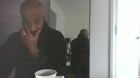 Snapshot of horus00 chatting on 01-19-25, 12:50 Horus00 online show from 01-19-25, 12:50