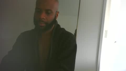 Snapshot of horus00 chatting on 02-08-25, 01:11 Horus00 online show from 02-08-25, 01:11