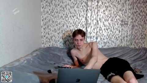 Snapshot of horzy_forz chatting on 12-29-24, 09:52 Horzy online show from 12-29-24, 09:52