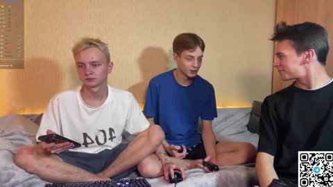 Snapshot of horzy_forz chatting on 01-06-25, 08:18 Horzy online show from 01-06-25, 08:18