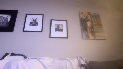 hoss43040 online show from 09-19-25, 12:02