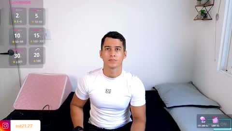 Marcus  Tatti  online show from 09-11-25, 03:01