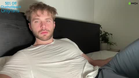 Edward aka Wolf online show from 12-13-24, 03:49