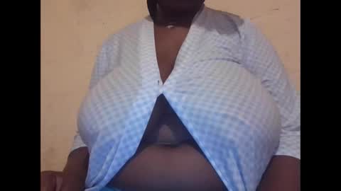 Snapshot of hot_alynn chatting on 09-30-25, 05:34 ALLYN online show from 09-30-25, 05:34