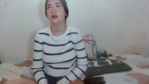 hot_and_complacent_latin online show from 11-09-25, 01:42