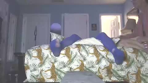 Snapshot of hot_ass_mess chatting on 02-24-25, 07:22 anytime-angel online show from 02-24-25, 07:22