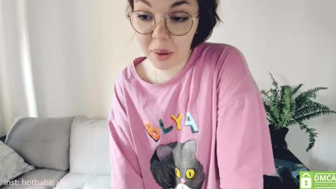   online show from 03-10-25, 08:37