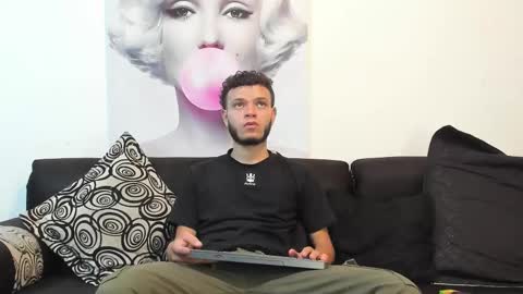 hot bad boy69 online show from 10-14-25, 09:04