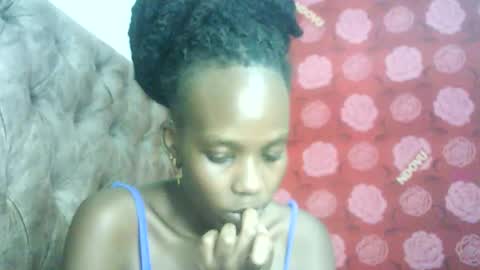 Millie online show from 10-04-25, 01:20