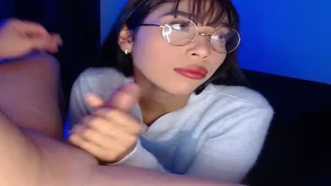 hot_boy_2027 online show from 04-18-26, 11:36