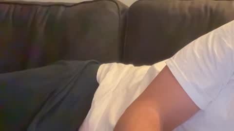 Snapshot of hot_boy_dutch chatting on 01-02-25, 04:02 hot_boy_dutch online show from 01-02-25, 04:02