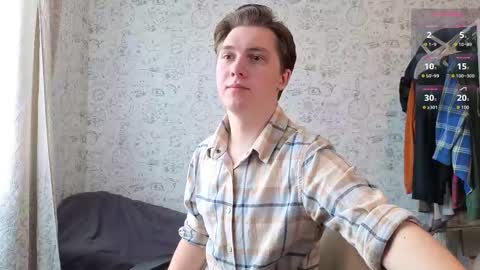 Snapshot of hot_boy_oscar chatting on 09-15-25, 11:10 Oscar online show from 09-15-25, 11:10