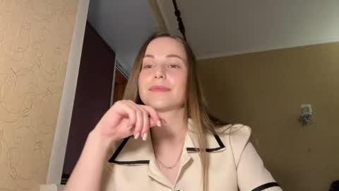 Snapshot of hot_chance_ chatting on 05-20-26, 02:45 hot_chance_ online show from 05-20-26, 02:45