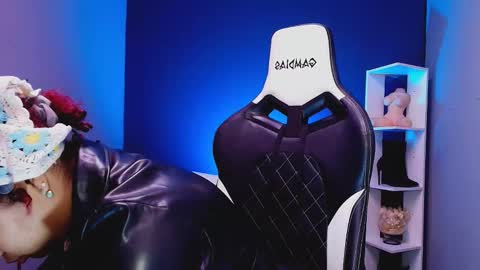 hot chocolate 4u online show from 11-11-25, 12:16