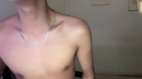 Kim online show from 09-23-25, 05:16