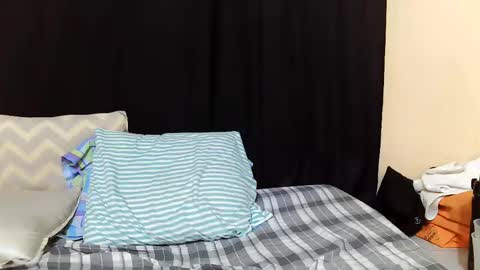 Milly online show from 11-04-25, 06:29