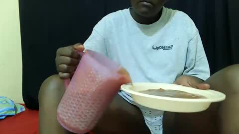 Milly online show from 01-08-26, 06:21