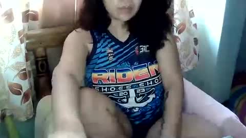 hot_emma1112 online show from 07-10-26, 03:33